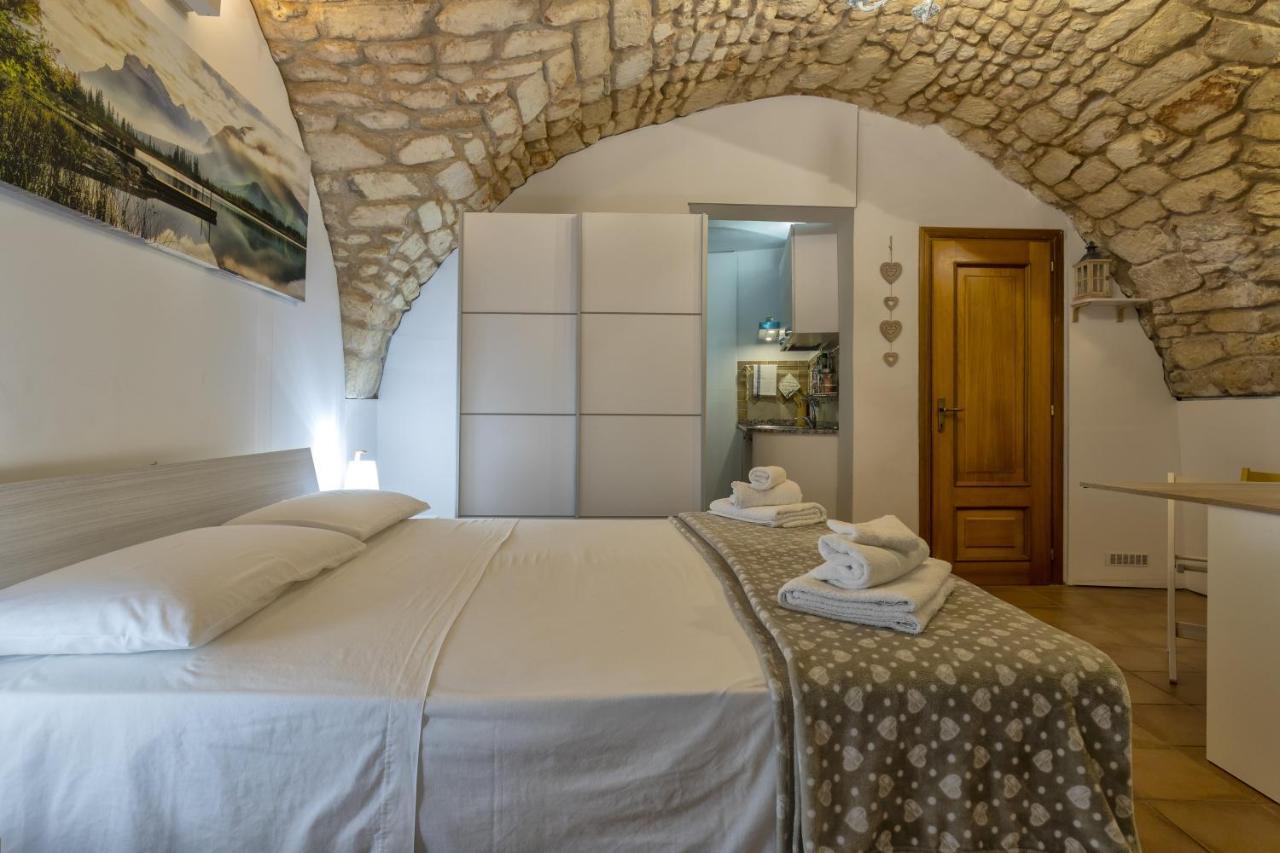 La Casetta Di Pietra Sassari Kültér fotó