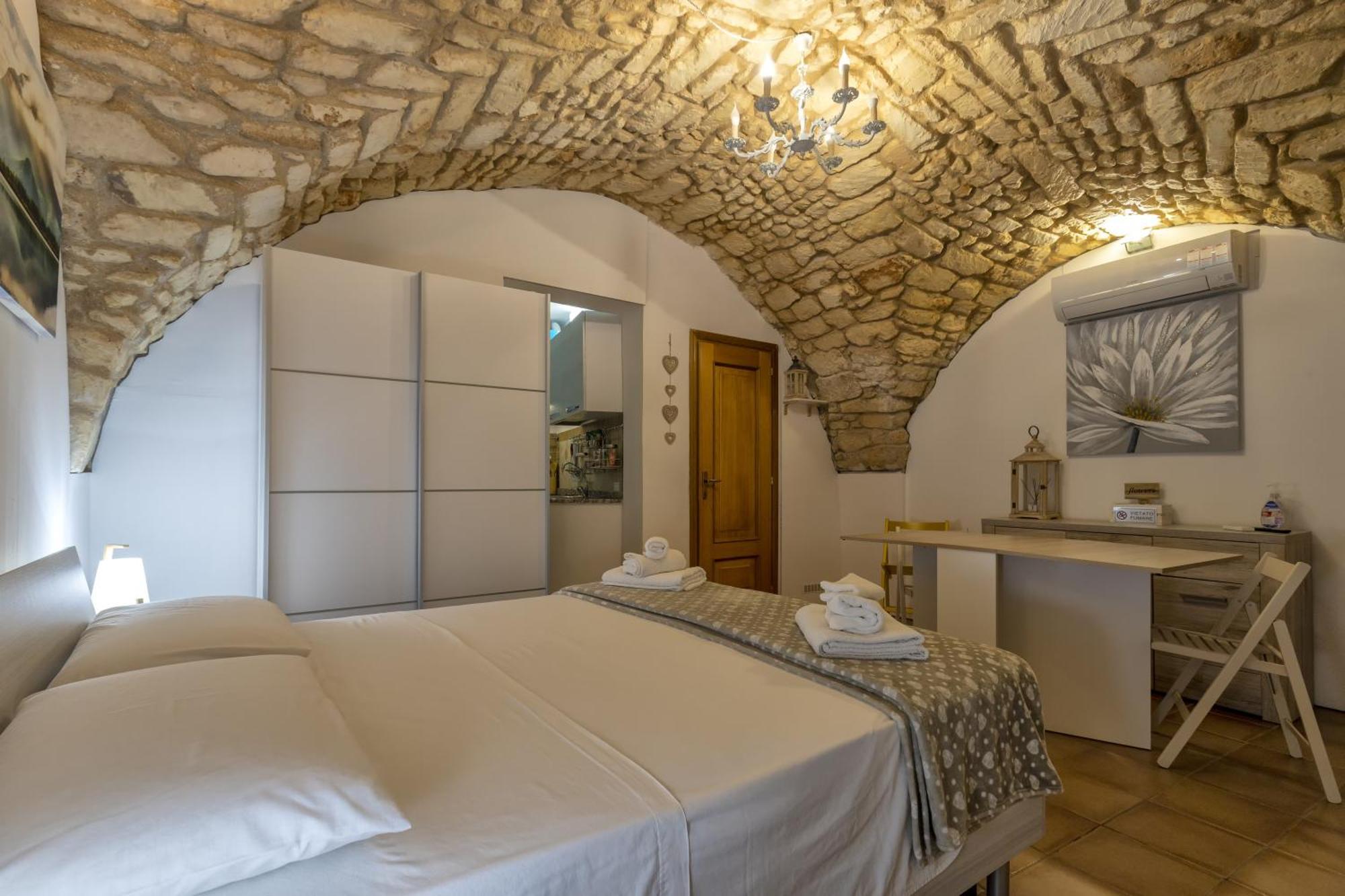La Casetta Di Pietra Sassari Kültér fotó